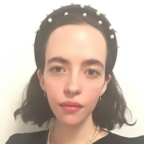 Meet your Posher, Manuela - Picture 1 of 1